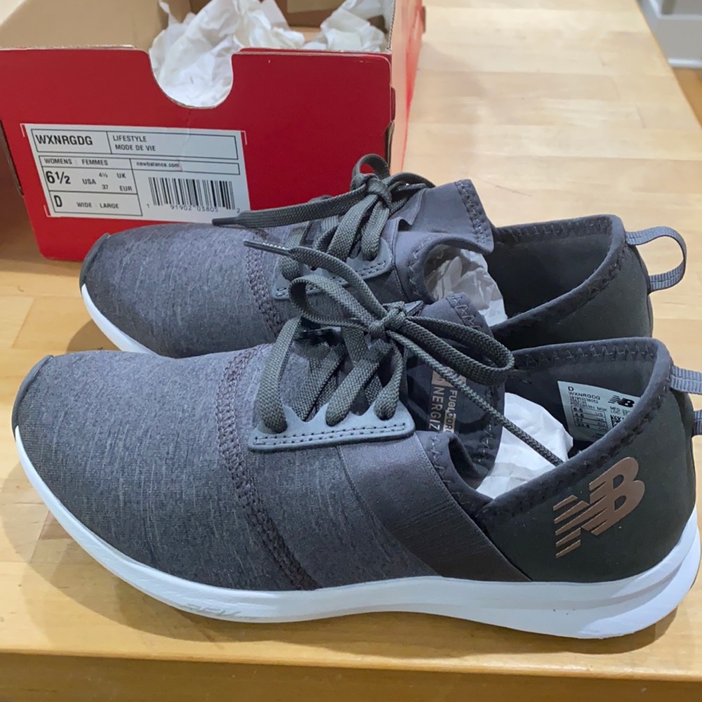New Balance Women Sneakers